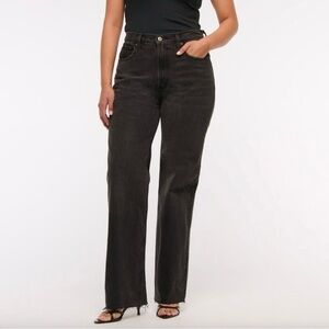 Abercrombie & Fitch Ultra High Rise 90s Straight Jean Faded Black Size26 Raw Hem